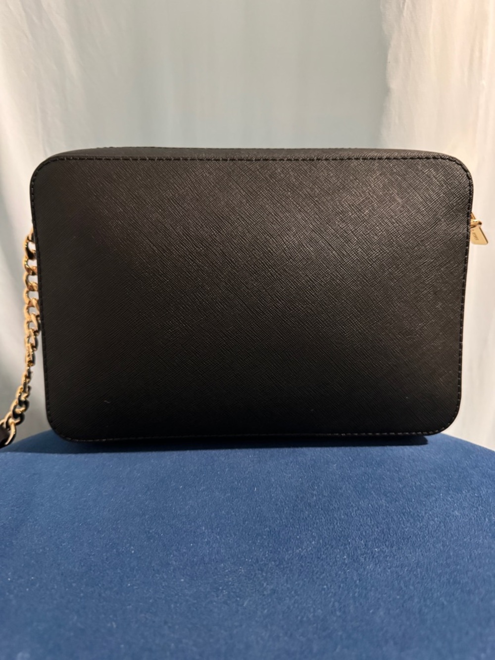 Michael Kors Jet Set Saffiano Leather Large Crossbody Black Structured Gold NWT - Picture 4 of 13